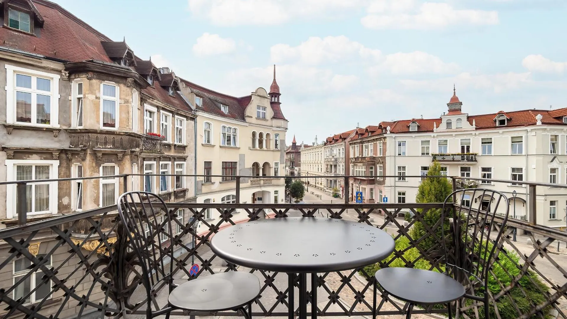 Przestronny I Jasny Apartament Gdansk Wrzeszcz By Noclegi Renters Apartment