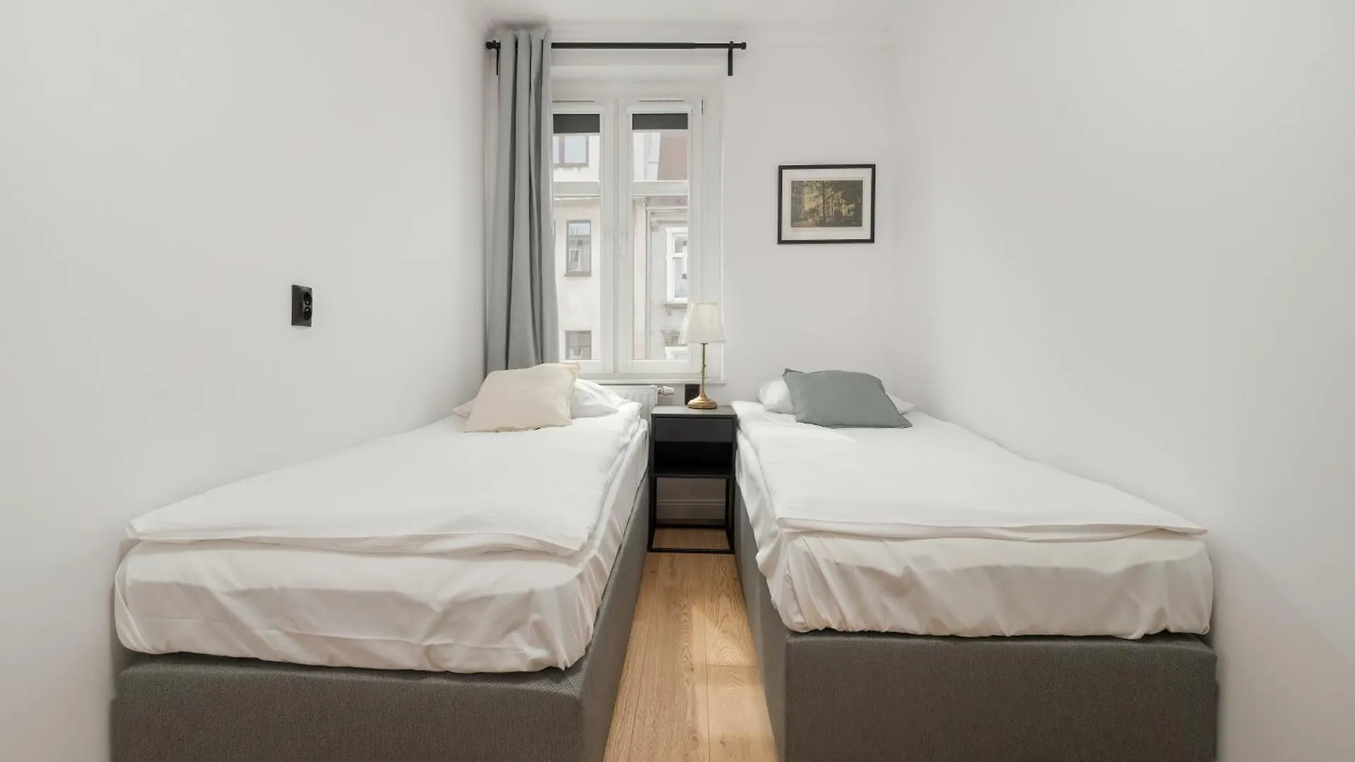 Przestronny I Jasny Apartament Gdansk Wrzeszcz By Noclegi Renters Poland